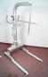 Preview: Liko Golvo 8008 Low Base – Mobiler Patientenlifter mit niedriger Fahrbasis