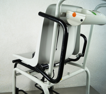 Seca 959 Wage Stuhlwaage mit Rollstuhl-Funktion – Professionelle Medizinwaage