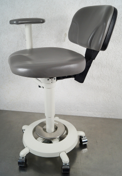 Jörg & Sohn Coburg Dentalift 2415 H – Arzthocker mit Armstütze