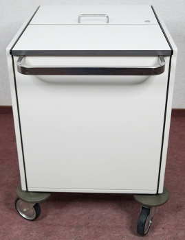 Maquet Visitenwagen / Gerätewagen – Mobil, robust und funktional