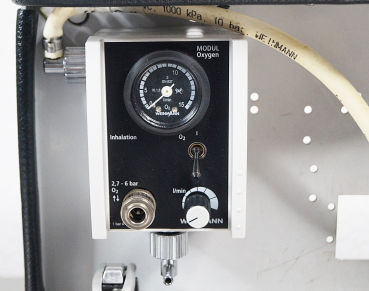 WEINMANN LIFE-BASE 3 mit Modul OXYGEN – Mobile Notfall- und Beatmungseinheit