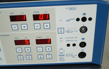 Aesculap GN 300 – Bipolare Koagulationseinheit