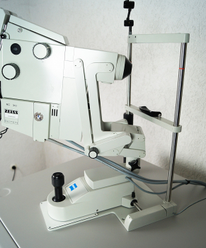 Zeiss RC 310 Fundus Kamera Nikon F3 Kamera Mikroskop