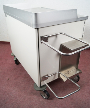 Maquet Arzt Schrank Verbandsmittelwagen Medizinschrank Instrumentenschrank rollbar