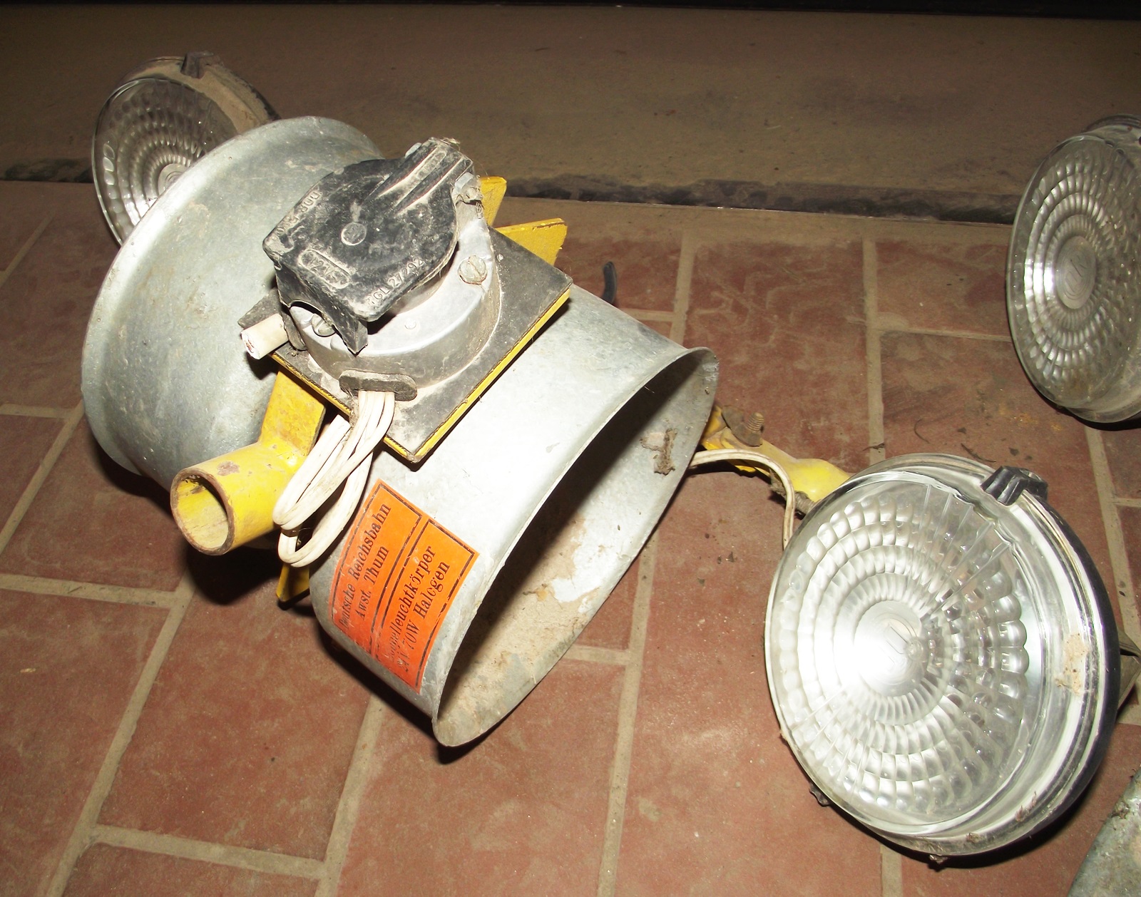 2x ORIGINAL DR LAMPE BAULAMPE DEUTSCHE REICHSBAHN SIGNALLAMPE