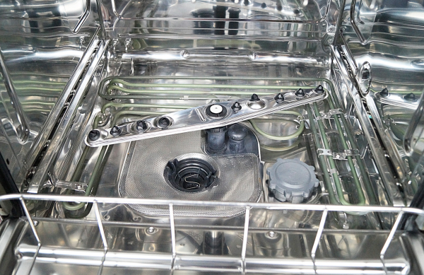 Miele G7881 Thermodesinfektor mit DOS-​System – Unterbaugerät mit 2 Spülkörben
