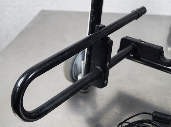 Seca 959 Wage Stuhlwaage mit Rollstuhl-Funktion – Professionelle Medizinwaage