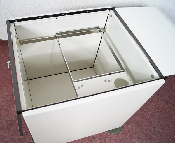 Maquet Visitenwagen / Gerätewagen – Mobil, robust und funktional