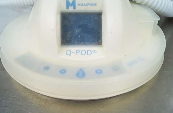 Merck Millipore Milli-Q Integral 5 Reinstwassersystem mit Q-POD und 60 l Tank Labor
