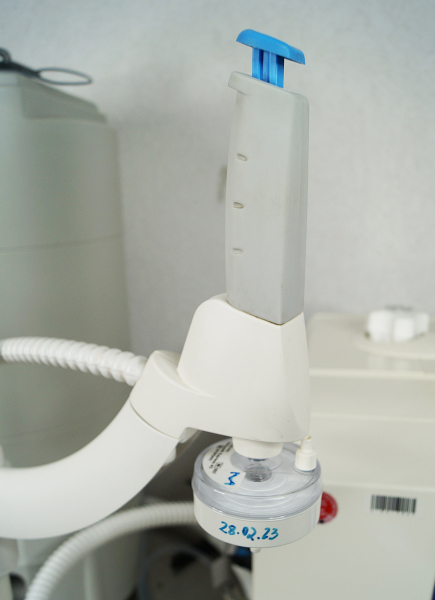 Merck Millipore Milli-Q Integral 5 Reinstwassersystem mit Q-POD und 60 l Tank Labor