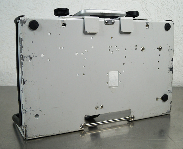 WEINMANN LIFE-BASE 3 mit Modul OXYGEN – Mobile Notfall- und Beatmungseinheit