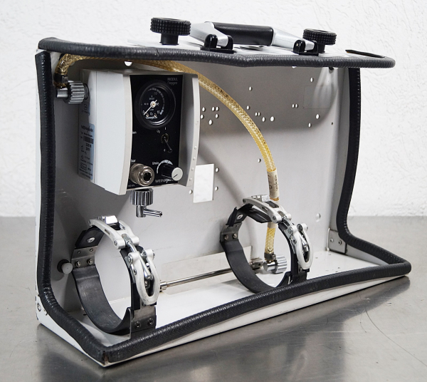 WEINMANN LIFE-BASE 3 mit Modul OXYGEN – Mobile Notfall- und Beatmungseinheit