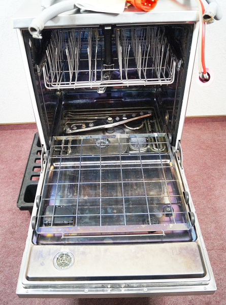 Miele Mielabor G7783 – Professionelle Laborspülmaschine mit 2 Spülkörben