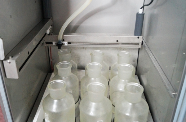 Watersam WS316 mit MS3 Steuerung – Automatischer Wasserprobenehmer mit gekühltem Probenraum