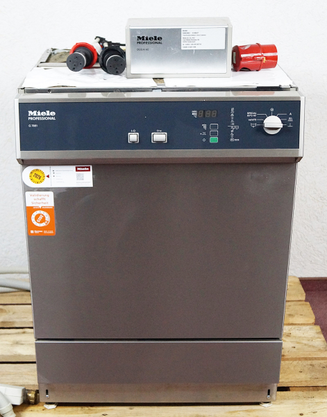 Miele G7881 Thermodesinfektor mit DOS-System – Unterbaugerät mit 2 Spülkörben