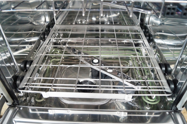 Miele G7881 Thermodesinfektor mit DOS-System – Unterbaugerät mit 2 Spülkörben