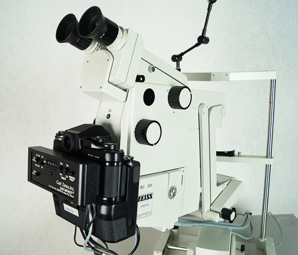 Zeiss RC 310 Fundus Kamera Nikon F3 Kamera Mikroskop