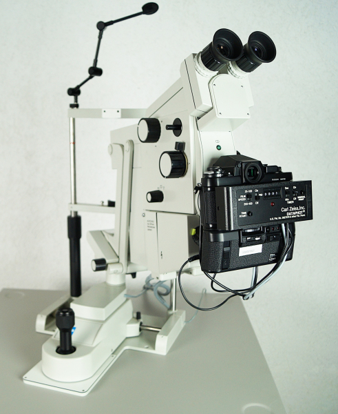 Zeiss RC 310 Fundus Kamera Nikon F3 Kamera Mikroskop