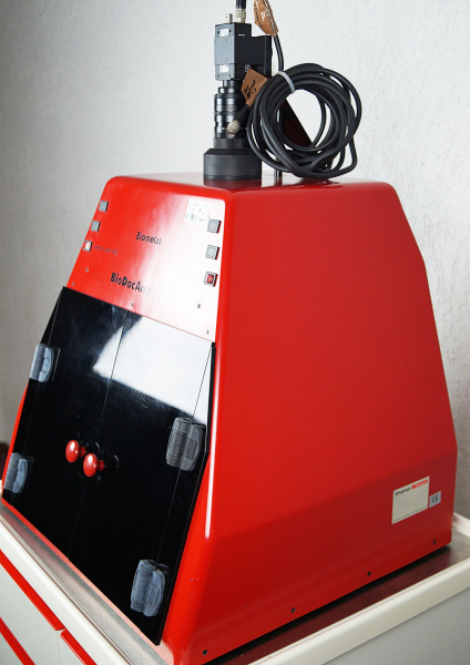 Biometra BioDoc Analyze Geldokumentation GelDoc UV Transilluminator Sony XC 75ce
