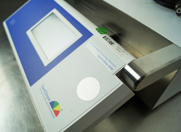 Sunchrom UV VIS Scannig Detector Spectra Flow SF 2020 Chromatograph