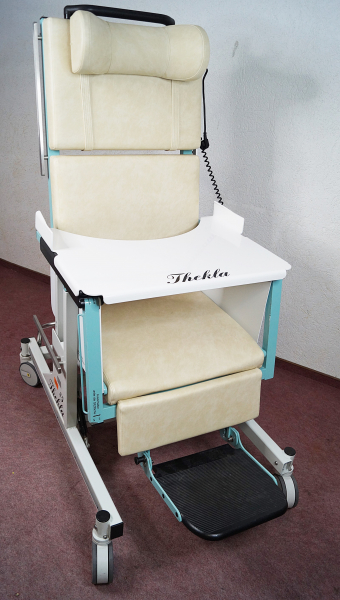 Hanse Thekla 2 Reharollstuhl Mobilisation Rollstuhl Liege Behandlungsstuhl
