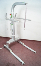 Liko Golvo 8008 Low Base – Mobiler Patientenlifter mit niedriger Fahrbasis